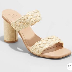 NWOT Target A New Day Basil Sandals Heels Tan Raffia Straw Size 7.5